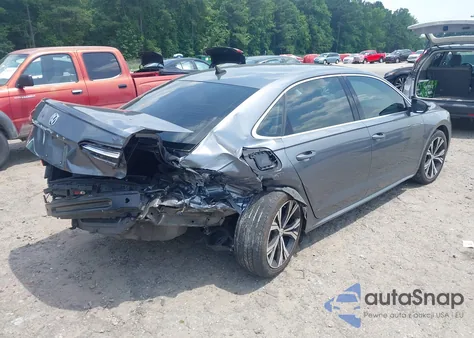 2021 Volkswagen Passat 2.0T Se из США, поврежденный, VIN 1VWSA7A30MC000668